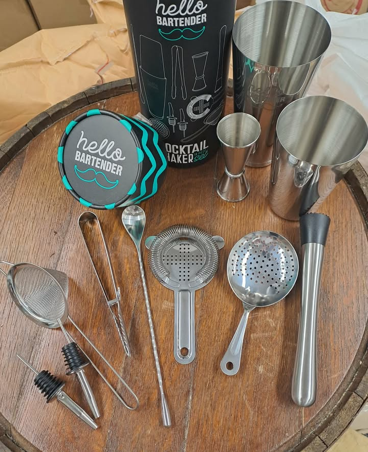 Hello Bartender Shaker Set
