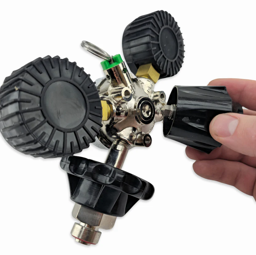 Type 30 - MK5 CO2 Regulator - Tool-Free - Dual Gauge (4.5bar PRV & 65psi Gauge)