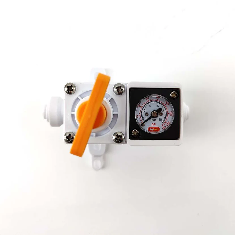 6.35mm duotight - Inline Regulator with integrated gauge 0-150psi (1/4')